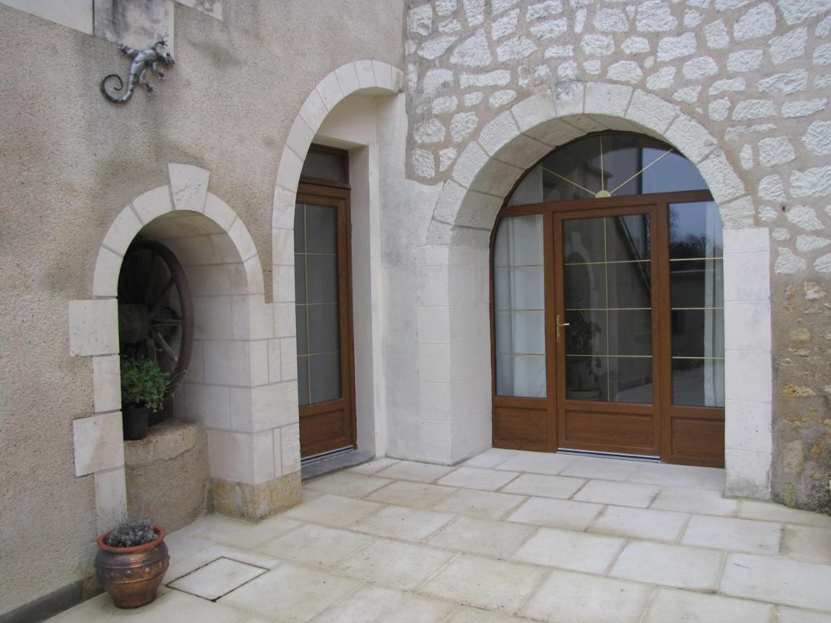 Le Manoir Des Roches Panzió Bourré Kültér fotó