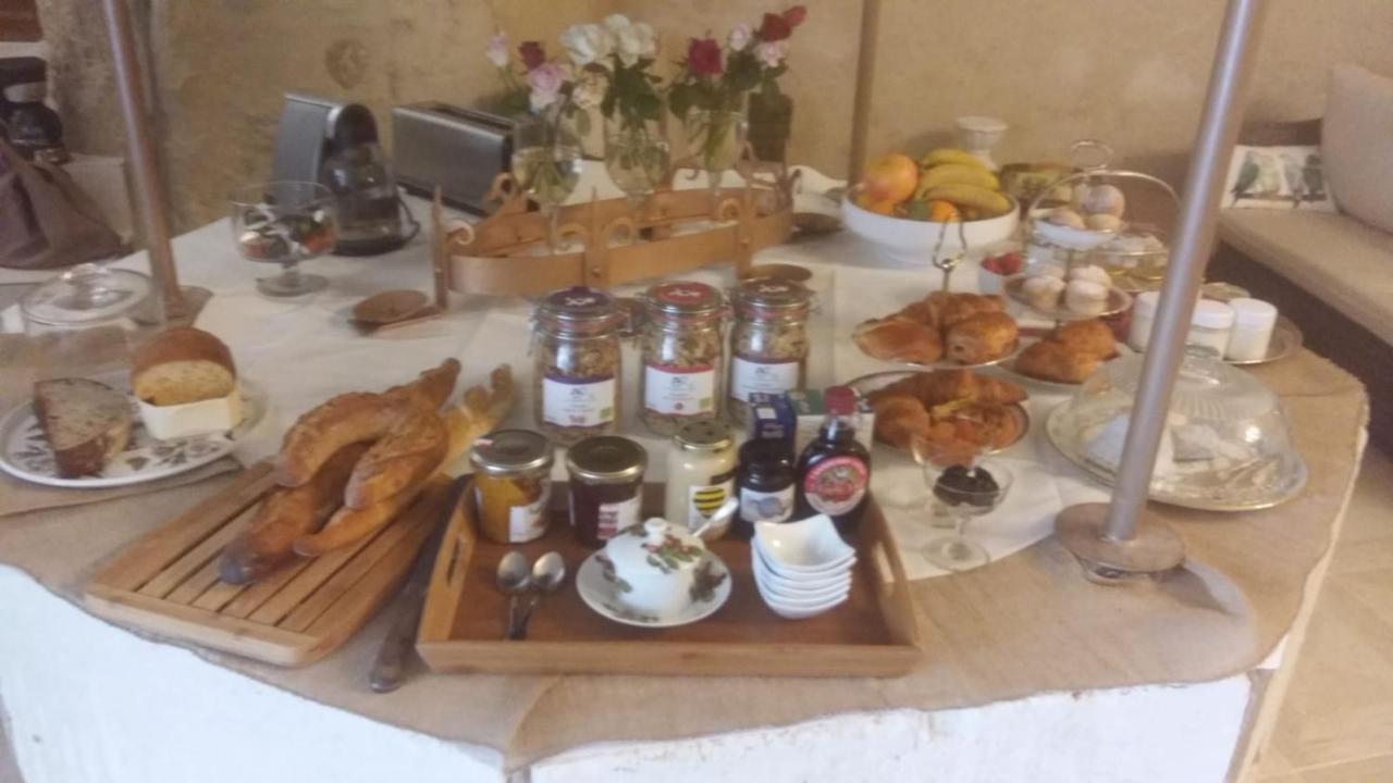 Le Manoir Des Roches Panzió Bourré Kültér fotó
